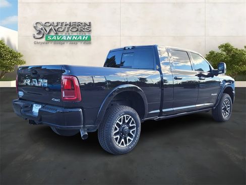 New 2025 RAM 2500 Limited AWD/4WD image 5