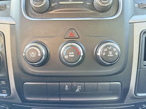 Used 2018 RAM 1500 Express w/ Express Value Package image 16