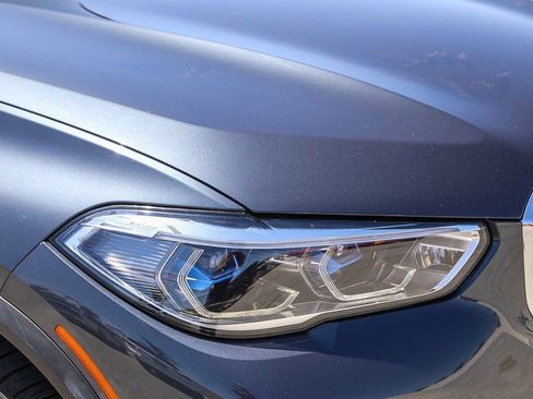 Used 2022 BMW X5 xDrive40i w/ Executive Package image 8