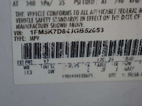 Used 2018 Ford Explorer XLT FWD image 17