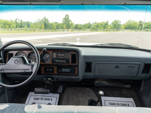 Used 1991 Dodge D/W Truck 350 image 40