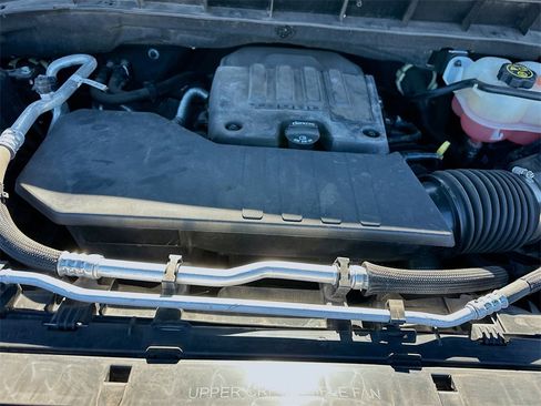 Certified 2022 Chevrolet Silverado 1500 Custom image 28