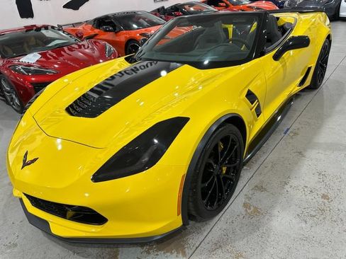 Used 2018 Chevrolet Corvette Grand Sport RWD image 22