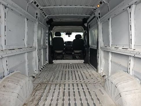 Used 2023 RAM ProMaster 2500 FWD image 5