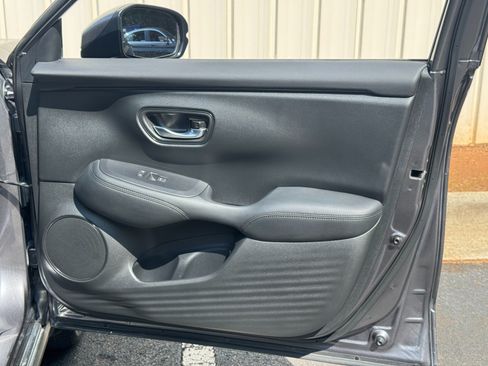 Used 2026 Honda HR-V LX image 39