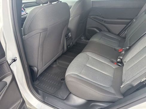 New 2026 Jeep Cherokee Laredo image 8