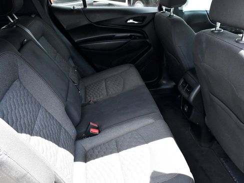 Used 2021 Chevrolet Equinox LT image 14