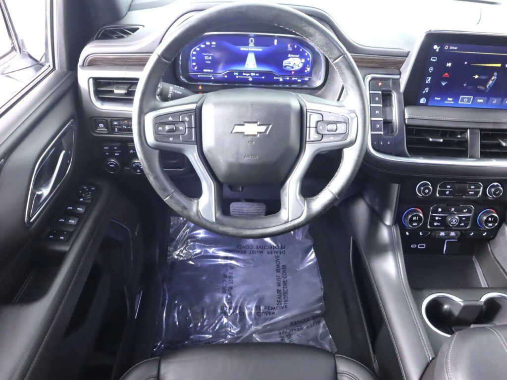 Used 2024 Chevrolet Suburban LT AWD/4WD image 32