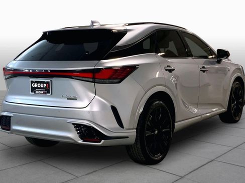 Used 2023 Lexus RX 500h F Sport AWD/4WD image 12