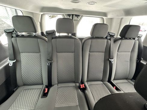 Used 2023 Ford Transit 350 XLT image 12