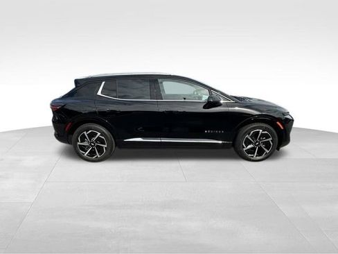 Used 2024 Chevrolet Equinox EV LT image 21