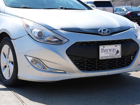 Used 2013 Hyundai Sonata Hybrid image 26