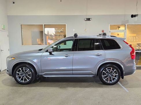 Used 2016 Volvo XC90 T6 Momentum w/ Momentum Plus Package image 7