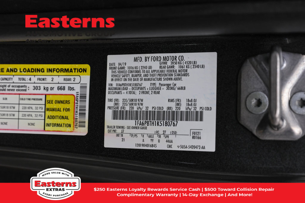 Used 2019 Ford Mustang Coupe RWD image 32