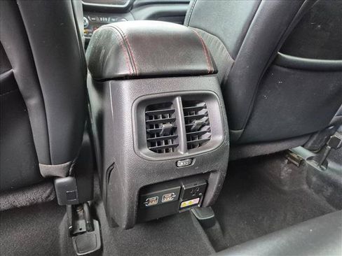 Used 2021 Jeep Cherokee Trailhawk w/ Trailer Tow Group AWD/4WD image 15
