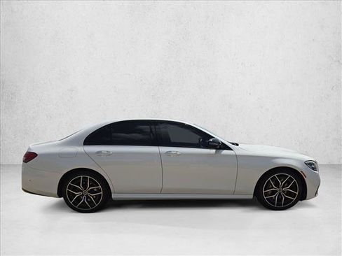 Used 2021 Mercedes-Benz E 350 Sedan image 4
