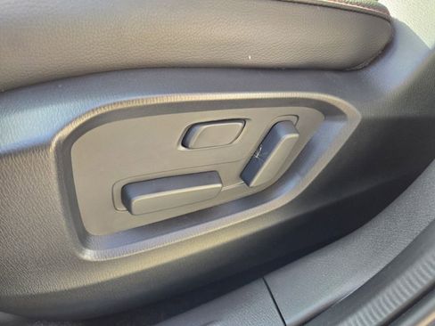 New 2025 MAZDA CX-5 Carbon Edition image 17