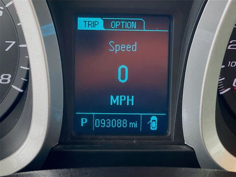 Used 2017 Chevrolet Equinox LT w/ Convenience Package image 15