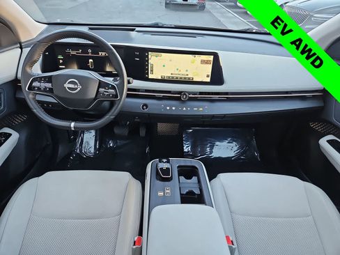 Used 2023 Nissan Ariya AWD image 14