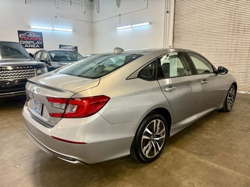 Used 2019 Honda Accord Sedan 4D image 5
