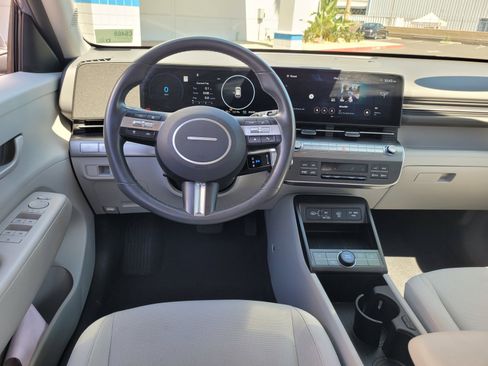 Used 2024 Hyundai Kona SEL FWD image 18