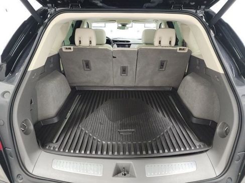 Used 2019 Cadillac XT5 Luxury AWD/4WD image 39