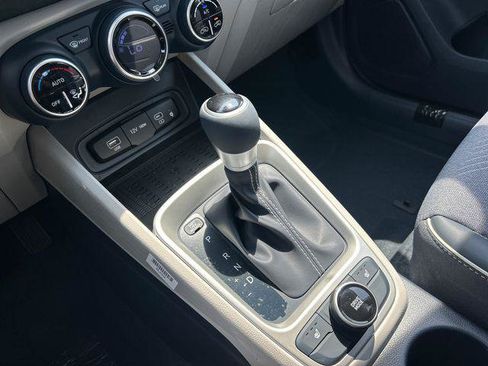 New 2026 Hyundai Venue SEL FWD image 14
