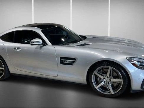Used 2017 Mercedes-Benz AMG GT Coupe image 3