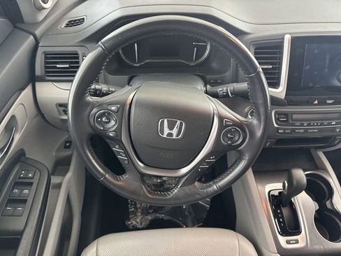 Certified 2017 Honda Ridgeline RTL-T image 30