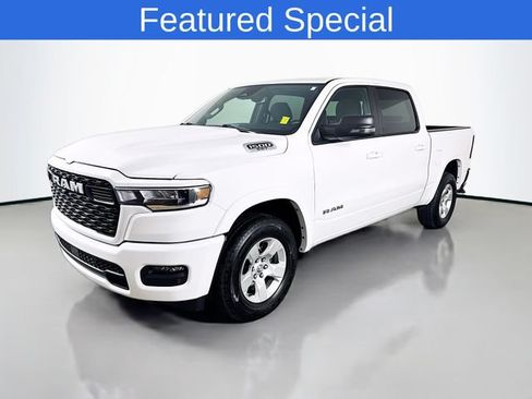 Used 2025 RAM 1500 Big Horn AWD/4WD image 1