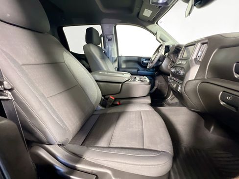 Used 2024 Chevrolet Silverado 1500 Custom image 25