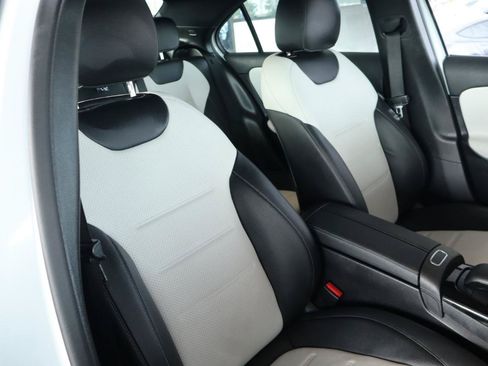 Used 2021 Mercedes-Benz A 35 AMG 4MATIC image 43