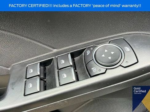 Used 2025 Ford Escape Platinum AWD/4WD image 27