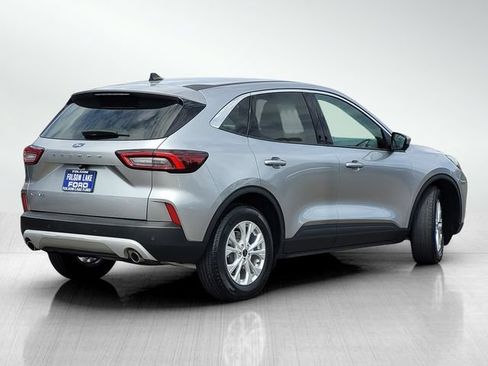 Certified 2023 Ford Escape Active w/ Tech Pack #2 FWD image 4
