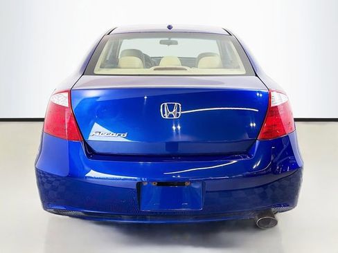 Used 2010 Honda Accord EX-L image 6