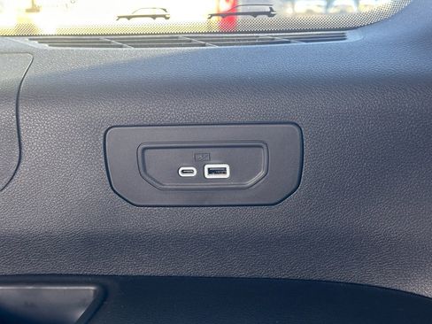 Used 2023 Jeep Grand Cherokee L Limited image 28