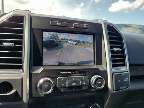 Used 2019 Ford F150 Lariat RWD image 30