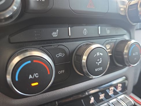 Used 2019 RAM 1500 Rebel w/ Rebel Level 2 Equipment Group AWD/4WD image 16