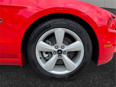 Used 2013 Ford Mustang GT Premium w/ Security Pkg image 12
