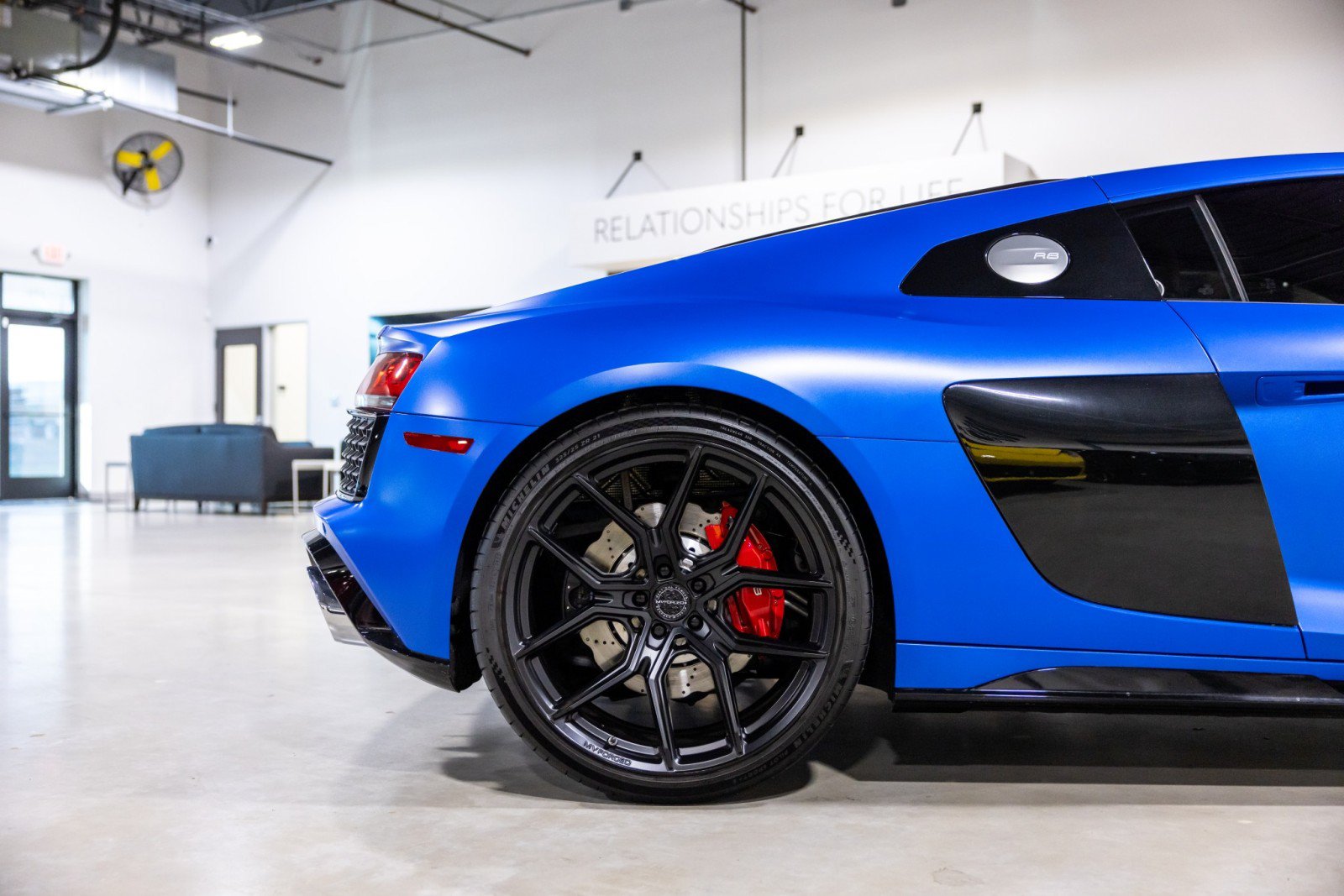 Used 2023 Audi R8 V10 performance RWD image 25