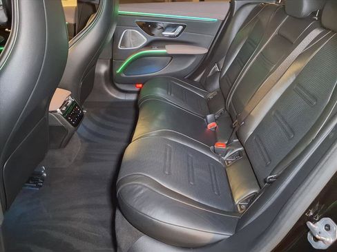 Used 2022 Mercedes-Benz EQS AMG 4MATIC image 17