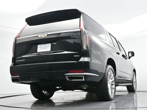 Certified 2023 Cadillac Escalade ESV Premium Luxury image 57
