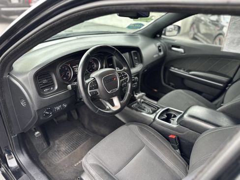 Used 2015 Dodge Charger R/T image 19