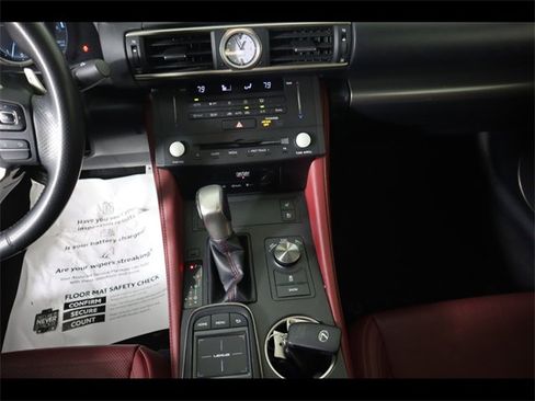 Used 2015 Lexus RC 350 image 22