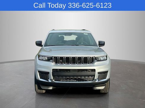 New 2026 Jeep Grand Cherokee L Laredo AWD/4WD image 8