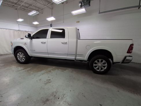Used 2020 RAM 2500 Limited AWD/4WD image 10