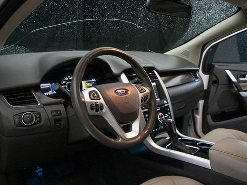 Used 2013 Ford Edge Limited image 23