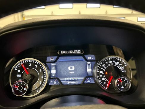 Used 2022 RAM 1500 Big Horn image 22