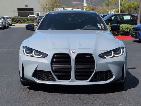 Used 2022 BMW M4 Coupe w/ Executive Package RWD image 3