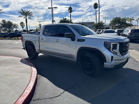 Used 2022 GMC Sierra 1500 Elevation image 29